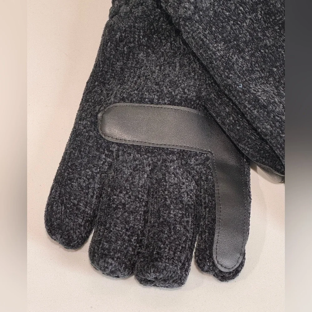 Women's Lined Chenille Glove with smarTouch